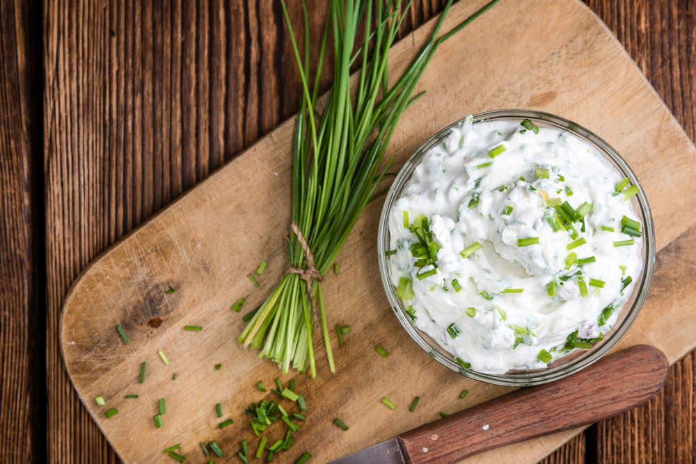 Zwiebel Bhajees Mit Joghurt Dip - Rezepte Suchen